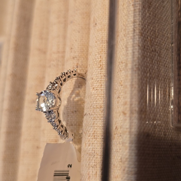 10KW GOLD GENUINE AQUAMARINE  & DIAMOND RING SIZE 7 - Picture 6 of 16